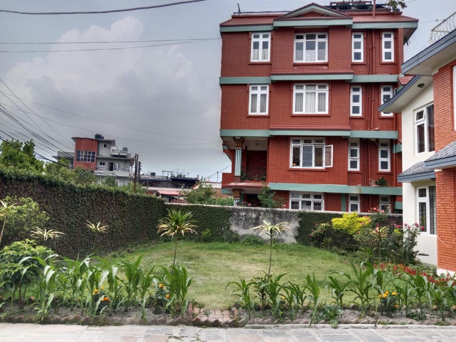 3 Room In Kathmandu 1 Beautiful Garden Exterior photo