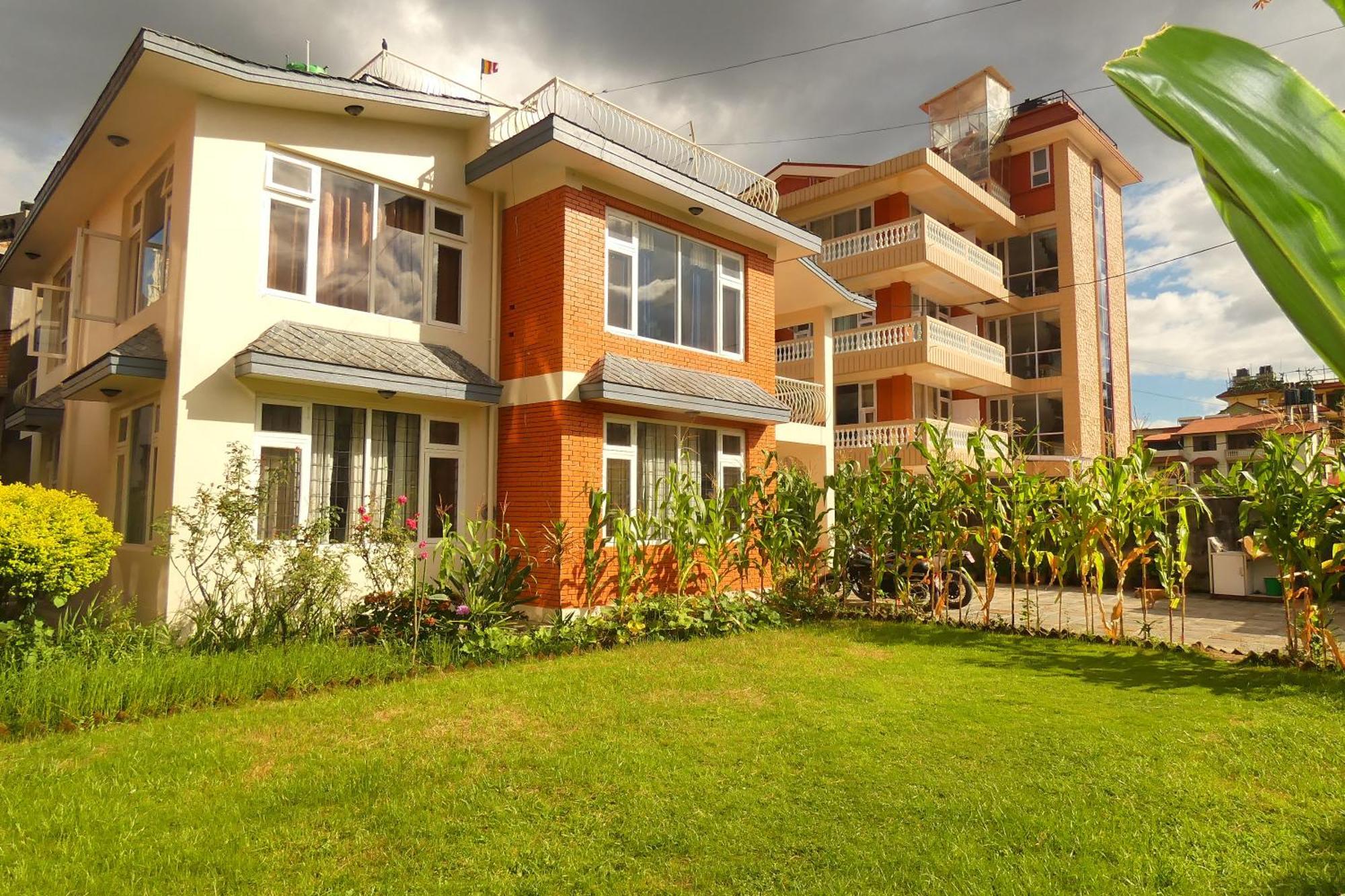 3 Room In Kathmandu 1 Beautiful Garden Exterior photo